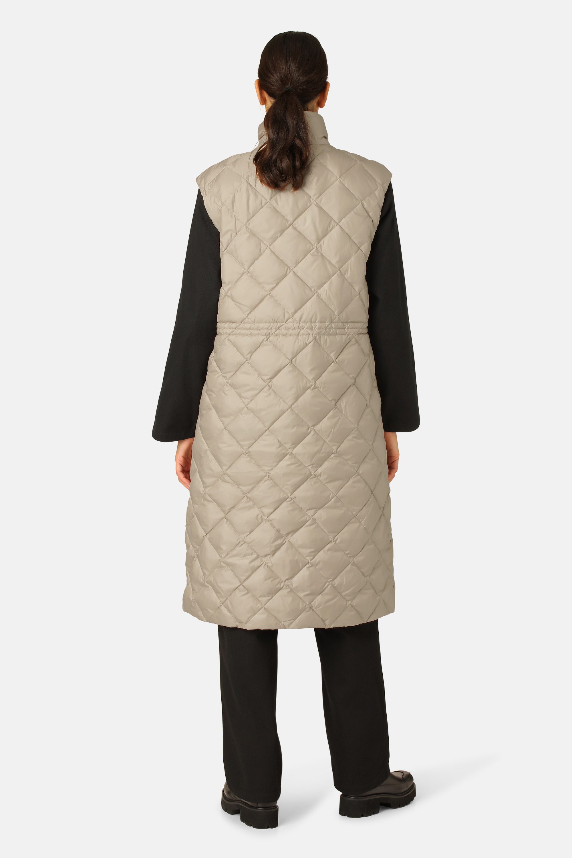 Ilse Jacobsen Hornbæk Outerwear Lange Daunenweste Vest 163 Cobblestone